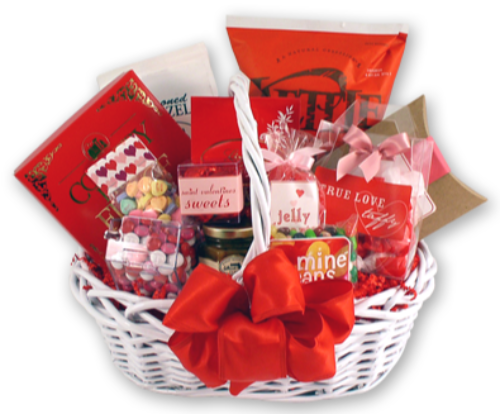 12 DIY Valentine's Day Gifts You Can Make With Love And Care - Society19   Homemade gift baskets, Valentines day chocolates, Valentine's day gift  baskets